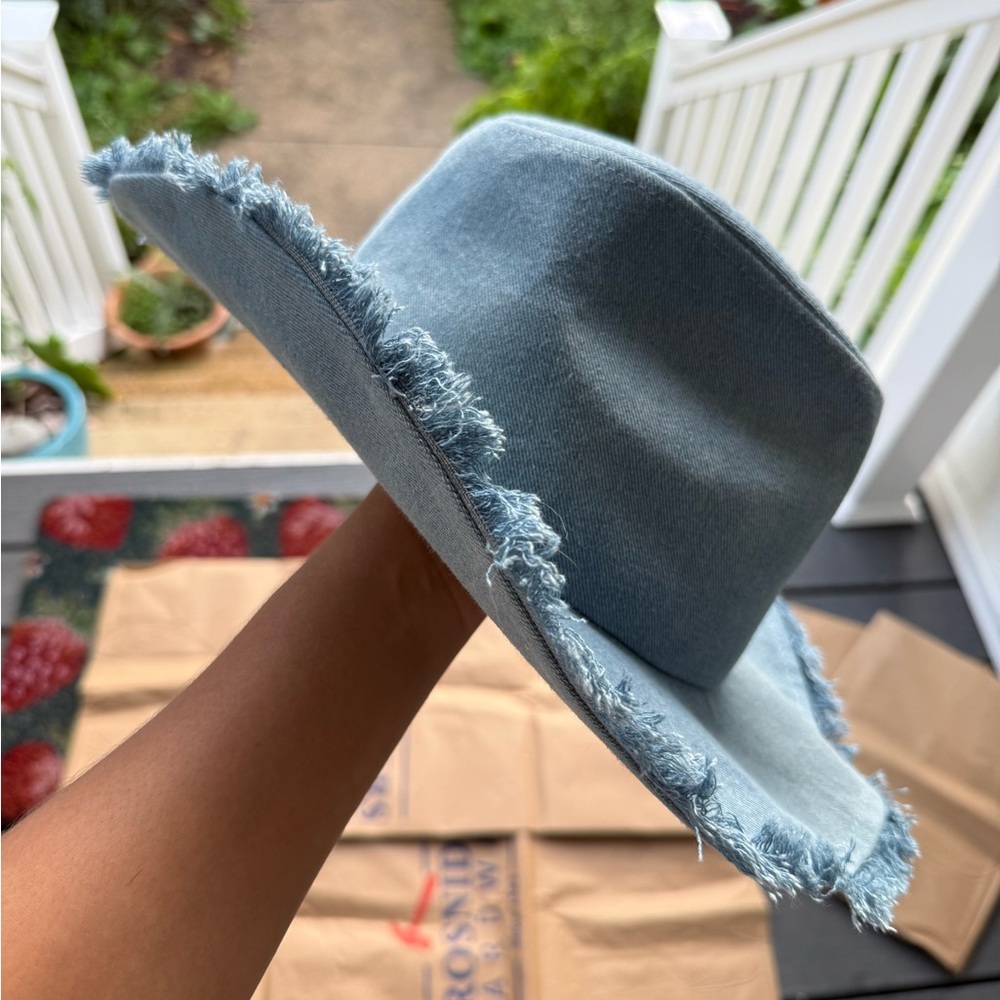 David and Young Frayed Denim Hat